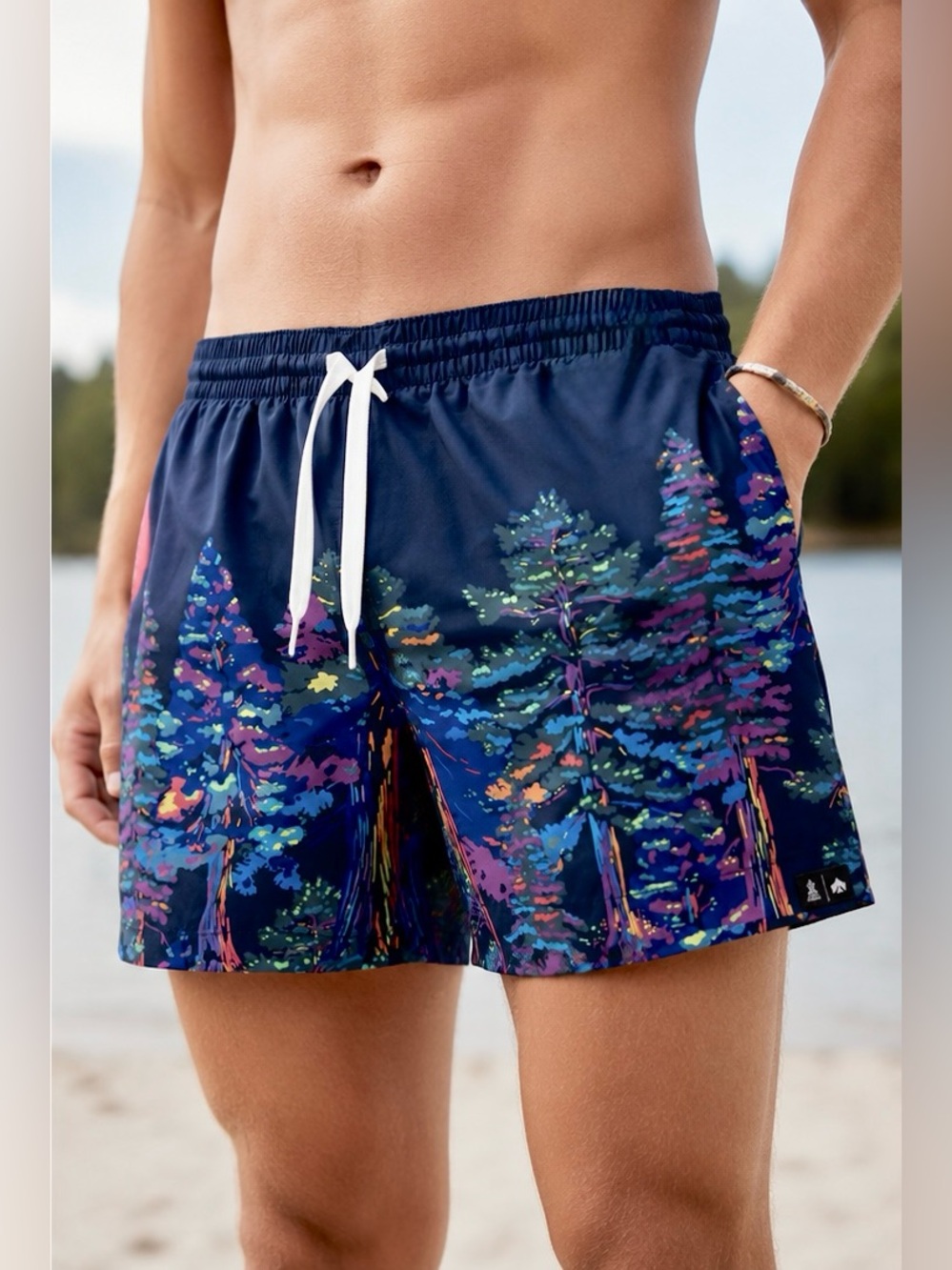 NWT [chubbies] The Great Explorers Stretch 5.5" Lined Swim Trunks Men's L or XL